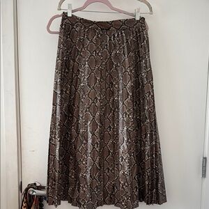 Brown and Tan Pleated A-Line Midi Skirt